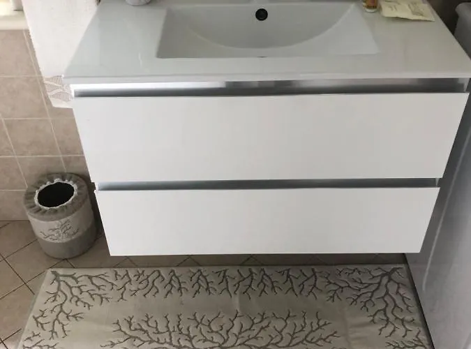 Acquamarina 아파트